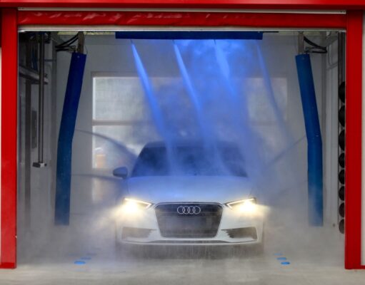 Touchless Car Wash vs Classic Car Wash vs Full Service Car Wash – Complete Guide for Car Owners